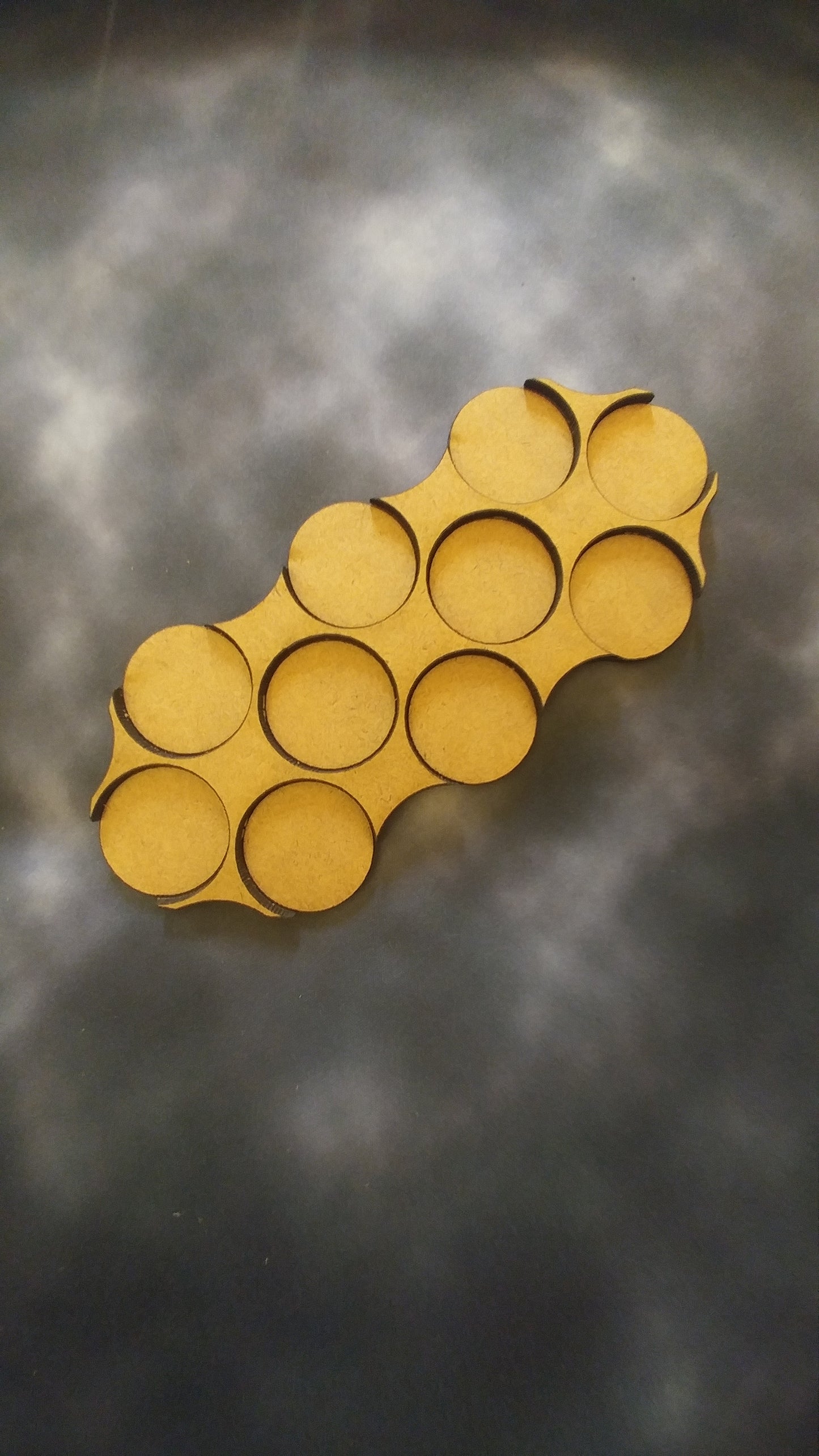 Pile In! Round Base Movement Trays