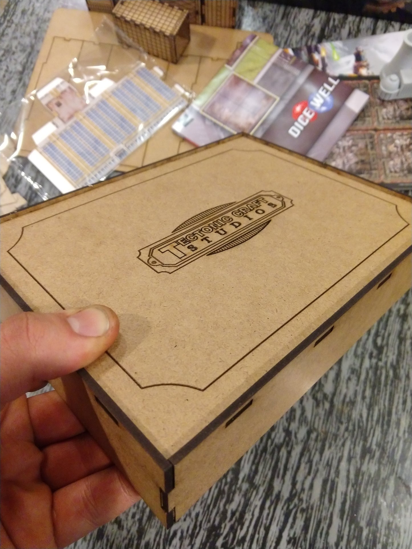 MonPoc Dice Box & Rolling Tray