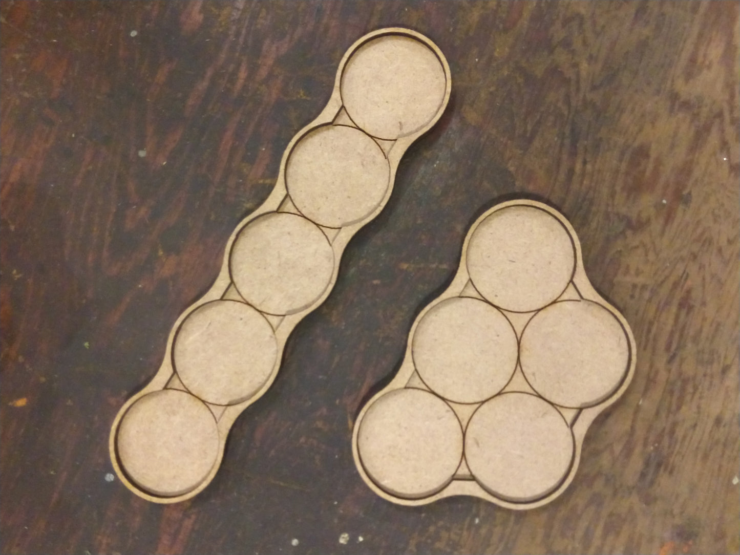 Gapless Round-base Movement Trays